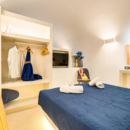 Tiara Santorini Apartment