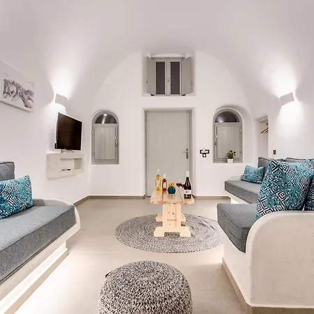 Tiara Santorini 公寓